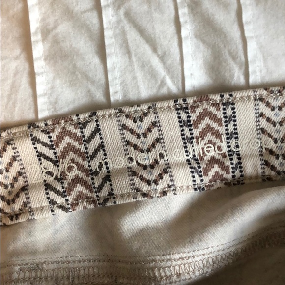 LOFT Brown and Cream Patterned Cropped Pants - Picture 5 of 5
